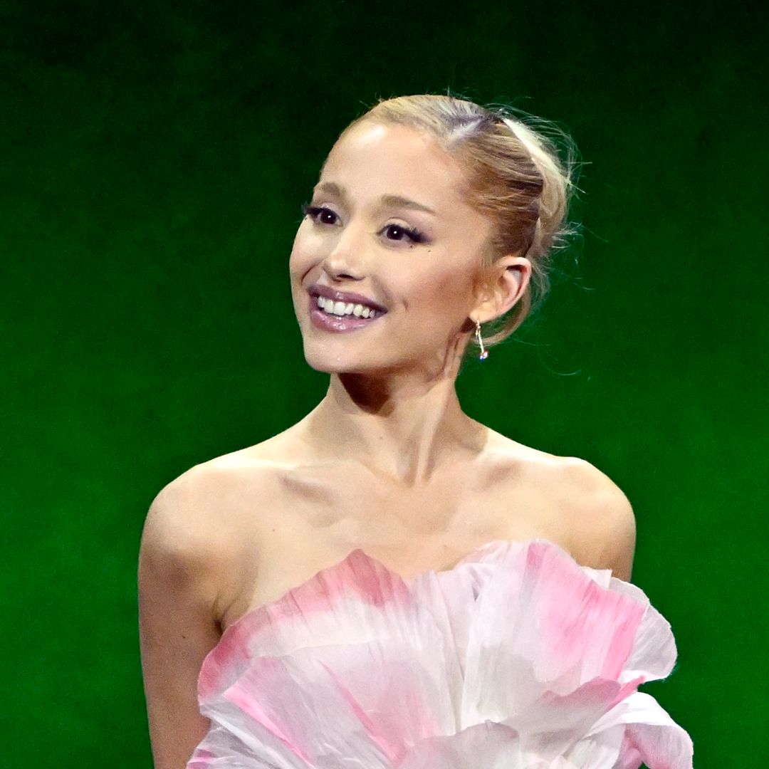 Ariana Grande cozies up to boyfriend Ethan Slater in very rare personal photo – fans react