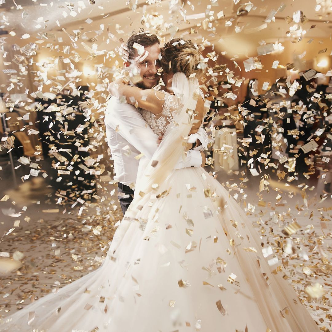 I’m a control freak but I am letting AI plan my wedding
